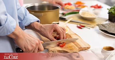 Differenza corsi amatoriali e laboratori TuChef